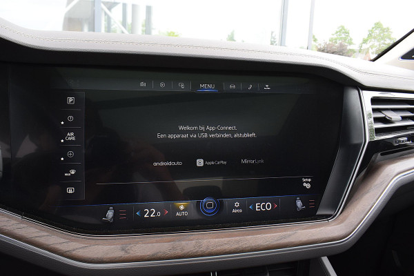 Volkswagen Touareg 3.0 TSi eHybrid 4MOTION | Trekhaak | Luchtvering | Pano | Leer | Memory | SOH 97,6%
