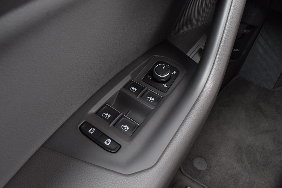 Volkswagen Touareg 3.0 TSi eHybrid 4MOTION | Trekhaak | Luchtvering | Pano | Leer | Memory | SOH 97,6%