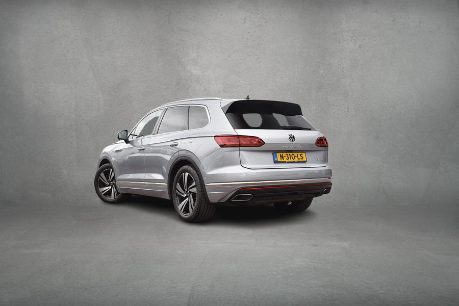 Volkswagen Touareg 3.0 TSi eHybrid 4MOTION | Trekhaak | Luchtvering | Pano | Leer | Memory | SOH 97,6%