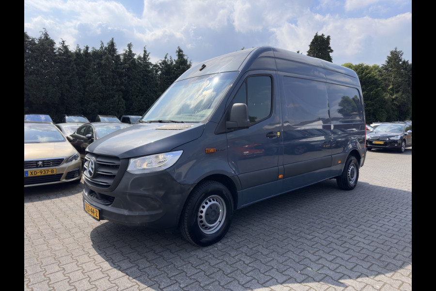 Mercedes-Benz eSprinter L2 H2 {SoH-100%} Aut. *ECC | KEYLESS | CAMERA | RADIO | HEATED-SEAT | CCS-FASTLOADER*
