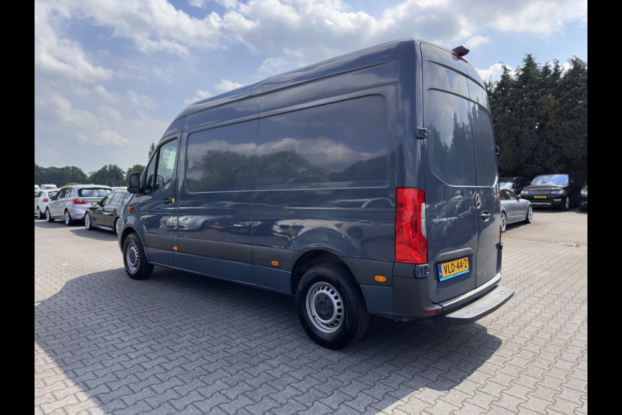 Mercedes-Benz eSprinter L2 H2 {SoH-100%} Aut. *ECC | KEYLESS | CAMERA | RADIO | HEATED-SEAT | CCS-FASTLOADER*