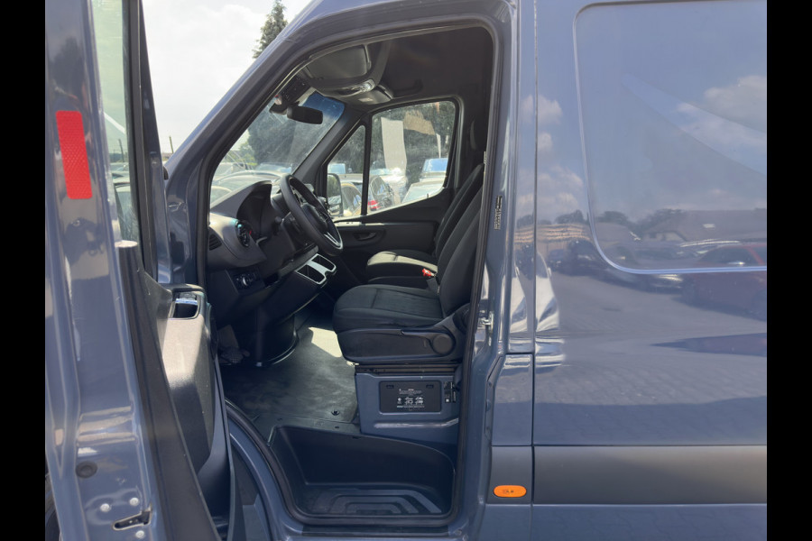 Mercedes-Benz eSprinter L2 H2 {SoH-100%} Aut. *ECC | KEYLESS | CAMERA | RADIO | HEATED-SEAT | CCS-FASTLOADER*