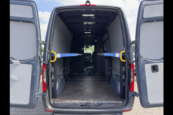 Mercedes-Benz eSprinter L2 H2 {SoH-100%} Aut. *ECC | KEYLESS | CAMERA | RADIO | HEATED-SEAT | CCS-FASTLOADER*