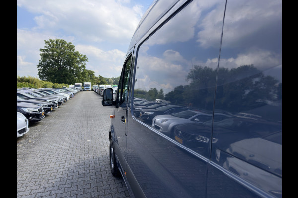 Mercedes-Benz eSprinter L2 H2 {SoH-100%} Aut. *ECC | KEYLESS | CAMERA | RADIO | HEATED-SEAT | CCS-FASTLOADER*
