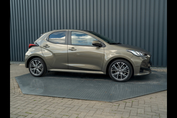Toyota Yaris 1.5 Hybrid 130 Executive | Panodak | JBL | Head Up | Stuur & Stoel verw. | Premium Pack | Prijs Rijklaar!!
