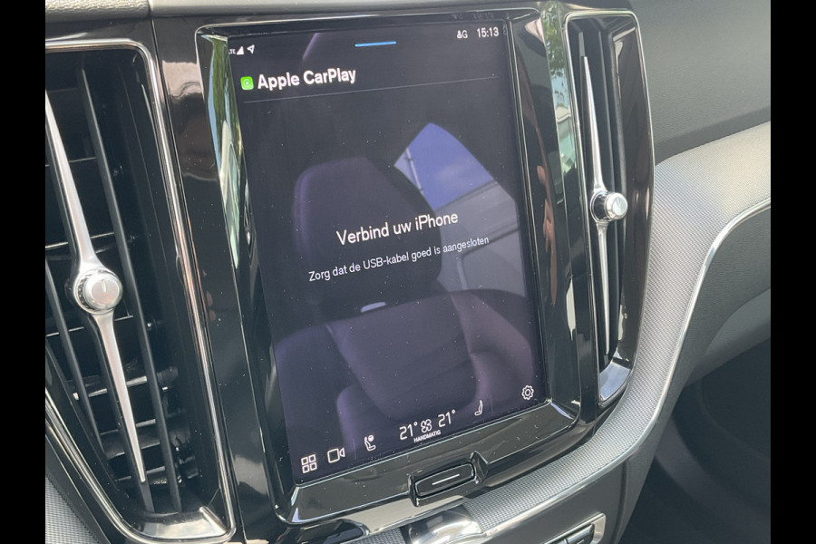 Volvo XC60 2.0 T6 Plug-in hybrid AWD Plus Bright Panorama Leer inscription stoelen