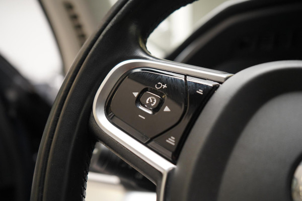 Volvo XC90 2.0 T5 250pk AWD Inscription | Stuurverwarming | Stoelverwarming | Carplay | Trekhaak | Camera | Navigatie