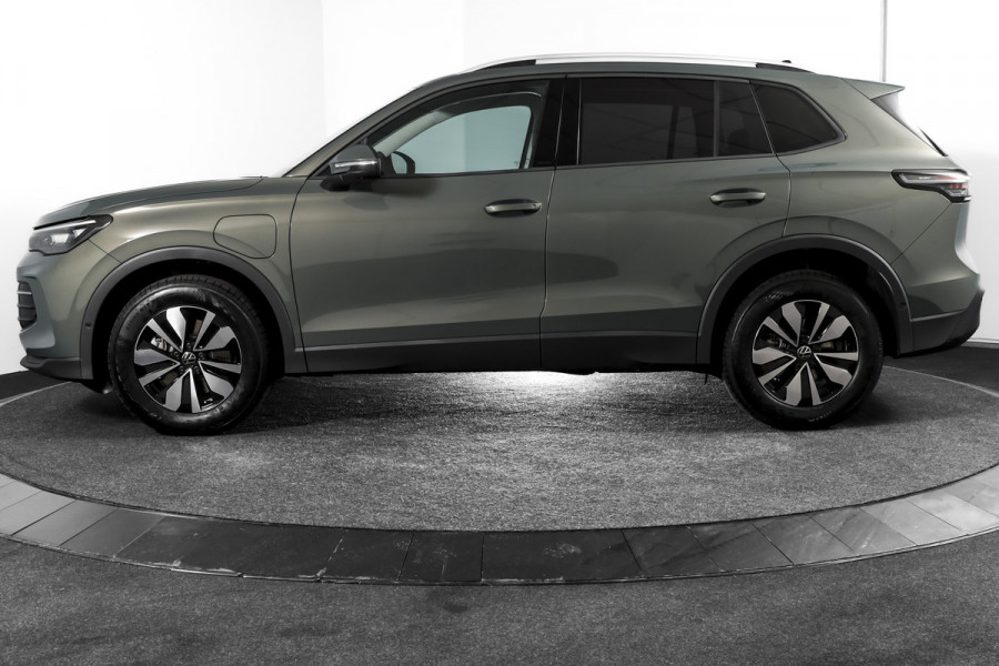 Volkswagen Tiguan 1.5 eHybrid Life Edition | Dig. Cockpit | Adapt. Cruise | Stoel-+stuurverw. | 360 Camera | PDC | App. Connect | ECC | LM 17" | 5439