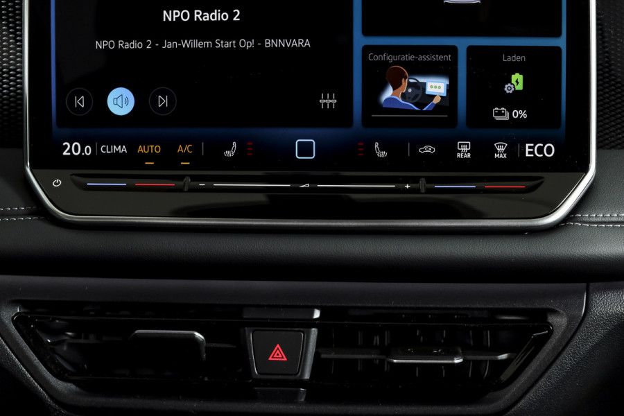 Volkswagen Tiguan 1.5 eHybrid Life Edition | Dig. Cockpit | Adapt. Cruise | Stoel-+stuurverw. | 360 Camera | PDC | App. Connect | ECC | LM 17" | 5439