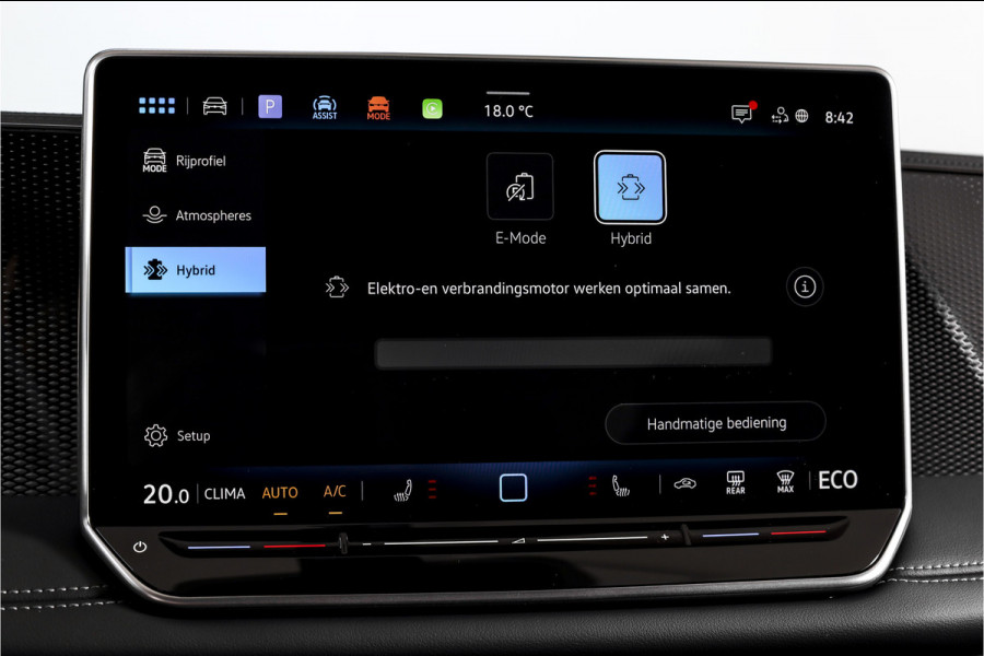 Volkswagen Tiguan 1.5 eHybrid Life Edition | Dig. Cockpit | Adapt. Cruise | Stoel-+stuurverw. | 360 Camera | PDC | App. Connect | ECC | LM 17" | 5439