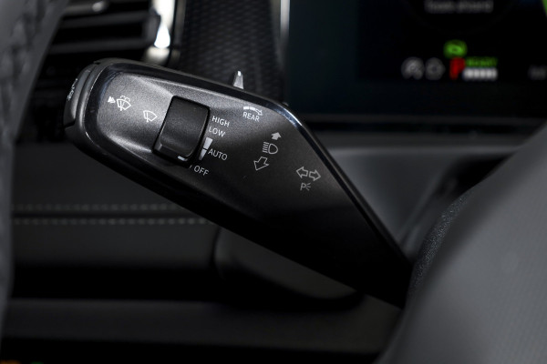 Volkswagen Tiguan 1.5 eHybrid Life Edition | Dig. Cockpit | Adapt. Cruise | Stoel-+stuurverw. | 360 Camera | PDC | App. Connect | ECC | LM 17" | 5439