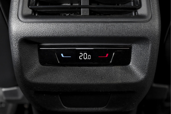 Volkswagen Tiguan 1.5 eHybrid Life Edition | Dig. Cockpit | Adapt. Cruise | Stoel-+stuurverw. | 360 Camera | PDC | App. Connect | ECC | LM 17" | 5439