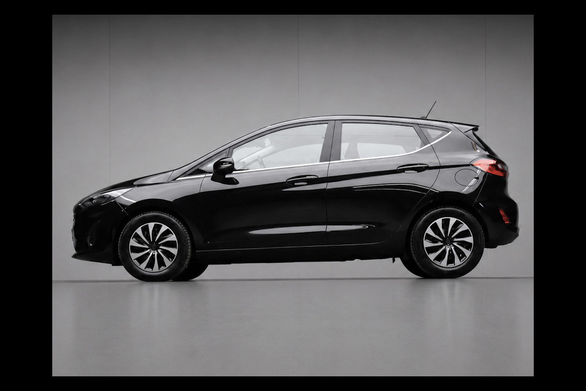 Ford Fiesta 1.0 EcoBoost Hybrid Titanium (APPLECARPLAY,NAVI SPORTSTOELEN,LED,CRUISE,AIRCO,SPORTPAKKET,NETTESTAAT)