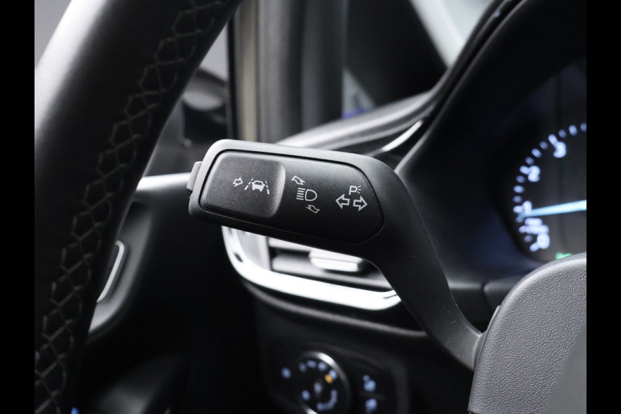 Ford Fiesta 1.0 EcoBoost Hybrid Titanium (APPLECARPLAY,NAVI SPORTSTOELEN,LED,CRUISE,AIRCO,SPORTPAKKET,NETTESTAAT)