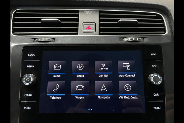 Volkswagen Golf 1.0 TSI|86 PK|5-DEURS|FACELIFT|NAVIGATIE|APPLE CARPLAY|CLIMATE+CRUISE CONTROL|DAB|PDC V+A|ORIGINELE NL-AUTO|NAP|