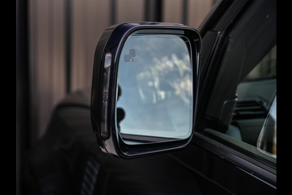 Land Rover Defender 110 2.0 P400e 110 SE | NL-Auto | Panoramadak | 1e Eigenaar | Led | Trekhaak | Keyless entree | 360 camera | Meridian surround | Ambiance interieur |