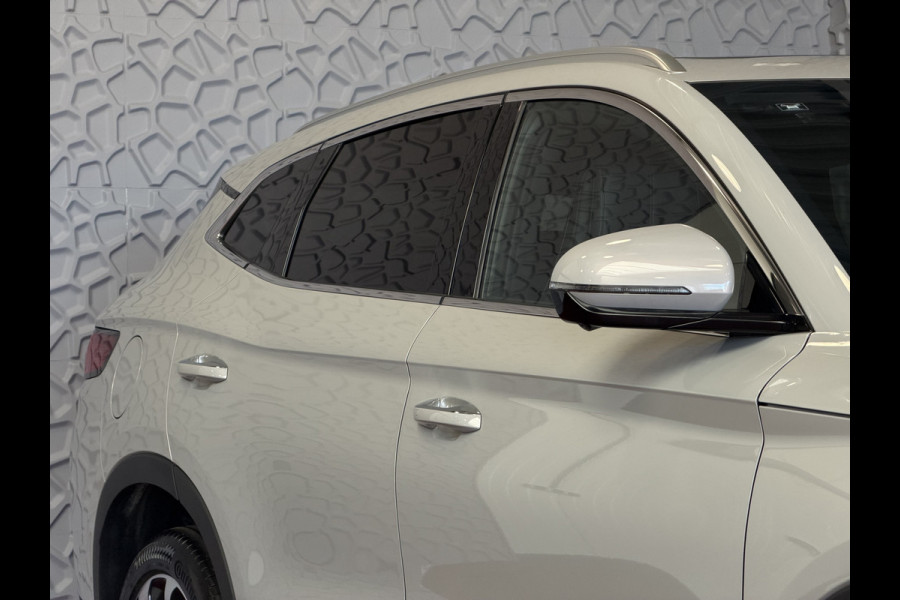 BYD SEAL U 1.5 T DM-i AWD 324PK 18,3KW DESIGN PANO HEADUP 360.CAM STOEL/STUUR VERW STOEL.VENTILATIE INFINITY/AUDIO 6 JAAR GARANTIE phev