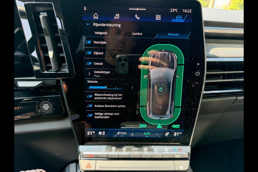Renault Austral 1.2 E-Tech full hybrid 200 techno esprit Alpine Elektrische A klep / Groot navi / Sportstoelen