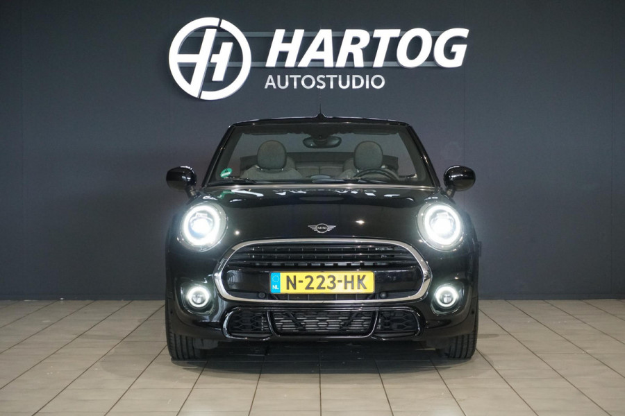 MINI Cabrio 1.5 Cooper Sidewalk Edition JCW + CAMERA / APPLE CARPLAY / STOELVERWARMING