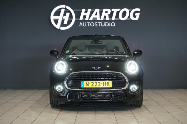 MINI Cabrio 1.5 Cooper Sidewalk Edition JCW + CAMERA / APPLE CARPLAY / STOELVERWARMING