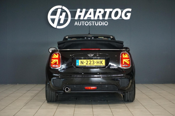 MINI Cabrio 1.5 Cooper Sidewalk Edition JCW + CAMERA / APPLE CARPLAY / STOELVERWARMING