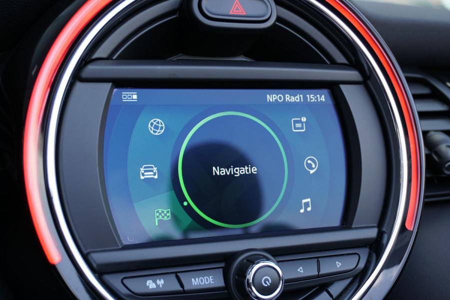 MINI Cabrio 1.5 Cooper Sidewalk Edition JCW + CAMERA / APPLE CARPLAY / STOELVERWARMING