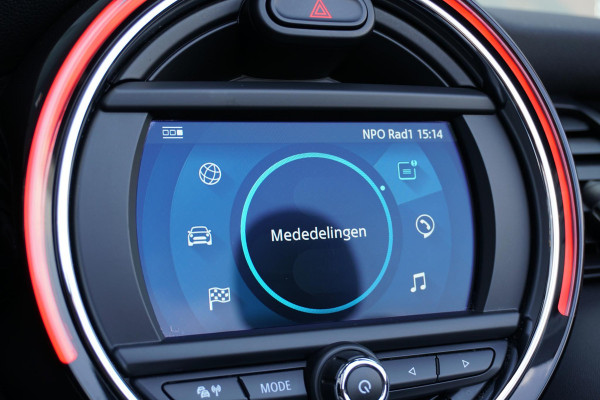 MINI Cabrio 1.5 Cooper Sidewalk Edition JCW + CAMERA / APPLE CARPLAY / STOELVERWARMING