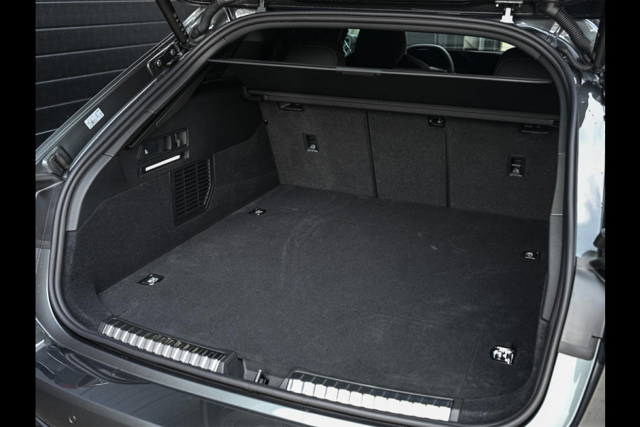 Audi A6 Avant 2.0 e-hybrid quattro S edition | Memory Seats | Achteras besturing | 360 Camera | Adaptive Cruise | Stoelverwarming | Trekhaak | Keyless Entry |