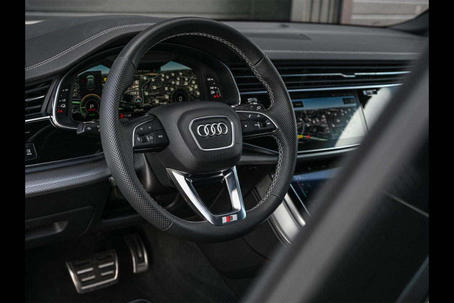 Audi Q8 60 TFSI e quattro Pro Line S Competition | Advanced onderstel | NL auto |  Audi exclusive color  | B&O Sound | Memory pack | Panorama dak | Head-up | Valcano s-seats | Trekhaak | Adaptive cruise | Ambiance interieur
