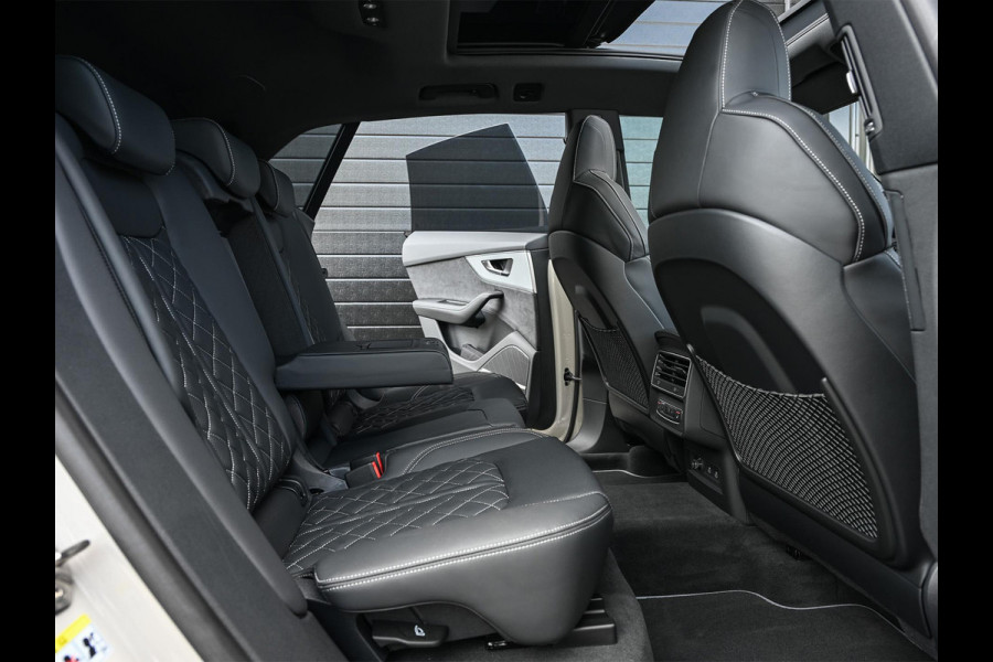Audi Q8 60 TFSI e quattro Pro Line S Competition | Advanced onderstel | NL auto |  Audi exclusive color  | B&O Sound | Memory pack | Panorama dak | Head-up | Valcano s-seats | Trekhaak | Adaptive cruise | Ambiance interieur