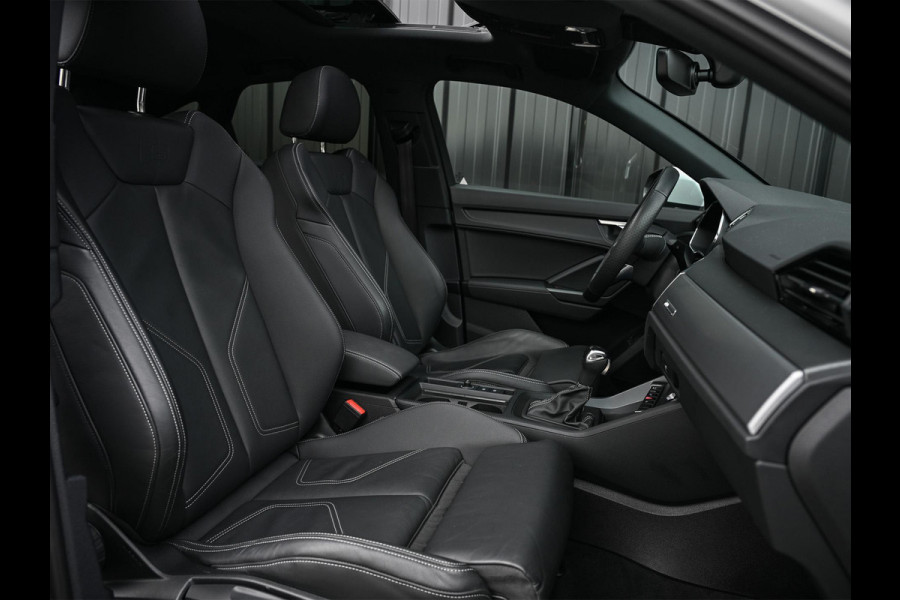 Audi Q3 Sportback 45 TFSI e S Edition | Panoramadak | Leder | Achteruitrijcamera | Stoelverwarming  | Climate control | 20 Inch
