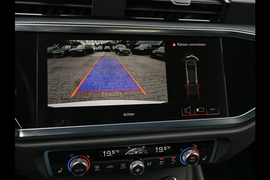 Audi Q3 Sportback 45 TFSI e S Edition | Panoramadak | Leder | Achteruitrijcamera | Stoelverwarming  | Climate control | 20 Inch