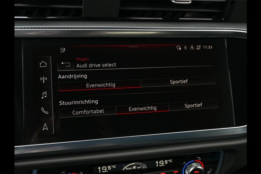 Audi Q3 Sportback 45 TFSI e S Edition | Panoramadak | Leder | Achteruitrijcamera | Stoelverwarming  | Climate control | 20 Inch