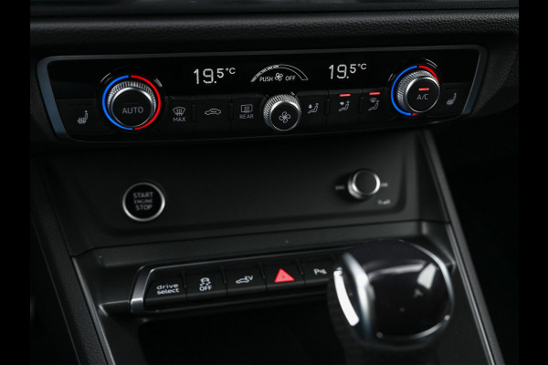 Audi Q3 Sportback 45 TFSI e S Edition | Panoramadak | Leder | Achteruitrijcamera | Stoelverwarming  | Climate control | 20 Inch
