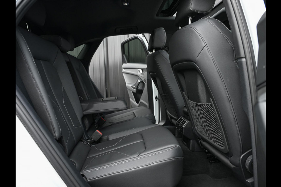 Audi Q3 Sportback 45 TFSI e S Edition | Panoramadak | Leder | Achteruitrijcamera | Stoelverwarming  | Climate control | 20 Inch