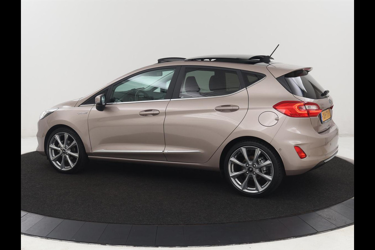 Ford Fiesta 1.0 EcoBoost Vignale | Panoramadak | Carplay | Lederen bekleding | Camera | Adaptive Cruise | Navigatie | Stoel & stuurverwarming | LM | B&O Geluidsinstallatie | DAB