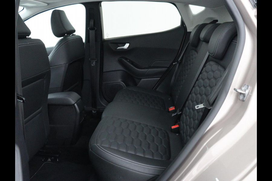 Ford Fiesta 1.0 EcoBoost Vignale | Panoramadak | Carplay | Lederen bekleding | Camera | Adaptive Cruise | Navigatie | Stoel & stuurverwarming | LM | B&O Geluidsinstallatie | DAB