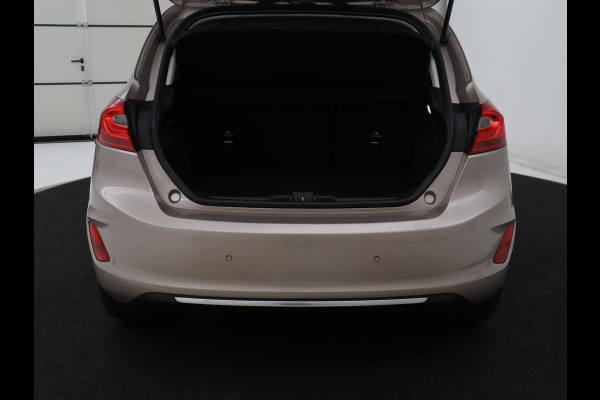 Ford Fiesta 1.0 EcoBoost Vignale | Panoramadak | Carplay | Lederen bekleding | Camera | Adaptive Cruise | Navigatie | Stoel & stuurverwarming | LM | B&O Geluidsinstallatie | DAB