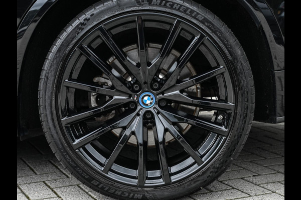 BMW X5 xDrive50e Launch Edition | M-Sport | Panoramadak Sky Lounge | Active Cruise |  360 Camera | Memory Seats | Harman/Kardon | Stoelverwarming V+A | Luchtvering | Ambiance Verlichting | Comfort Access | Gesture Control |