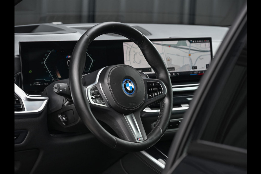 BMW X5 xDrive50e Launch Edition | M-Sport | Panoramadak Sky Lounge | Active Cruise |  360 Camera | Memory Seats | Harman/Kardon | Stoelverwarming V+A | Luchtvering | Ambiance Verlichting | Comfort Access | Gesture Control |