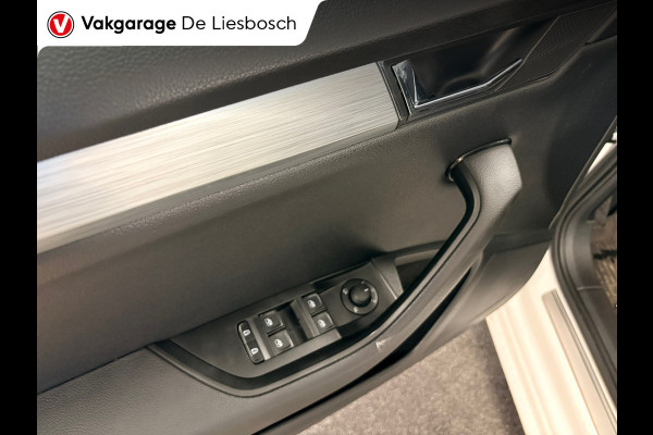 Škoda Superb Combi 1.4 TSI iV phev Business Edition Plus / Navigatie / led / stoel verwarming
