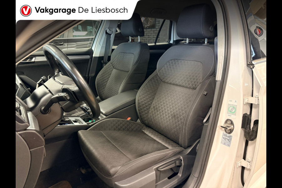 Škoda Superb Combi 1.4 TSI iV phev Business Edition Plus / Navigatie / led / stoel verwarming