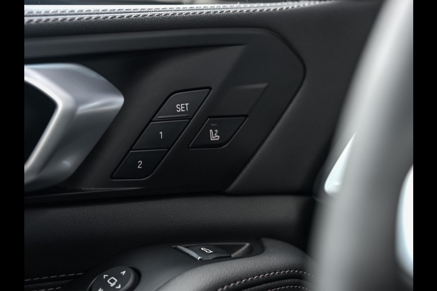 BMW X5 xDrive50e M-Sport Pro | Panoramadak | Active Cruise | Iconic Glow | Harman/Kardon | Memory Seats | Stoel Ventilatie | Head-Up | 360 Camera | Ambient Air | Achterasbesturing | Ambiance Interieur | Soft Close