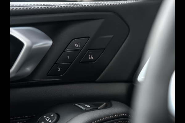 BMW X5 xDrive50e M-Sport Pro | Panoramadak | Active Cruise | Iconic Glow | Harman/Kardon | Memory Seats | Stoel Ventilatie | Head-Up | 360 Camera | Ambient Air | Achterasbesturing | Ambiance Interieur | Soft Close