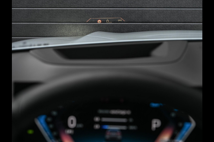 BMW X5 xDrive50e M-Sport Pro | Panoramadak | Active Cruise | Iconic Glow | Harman/Kardon | Memory Seats | Stoel Ventilatie | Head-Up | 360 Camera | Ambient Air | Achterasbesturing | Ambiance Interieur | Soft Close