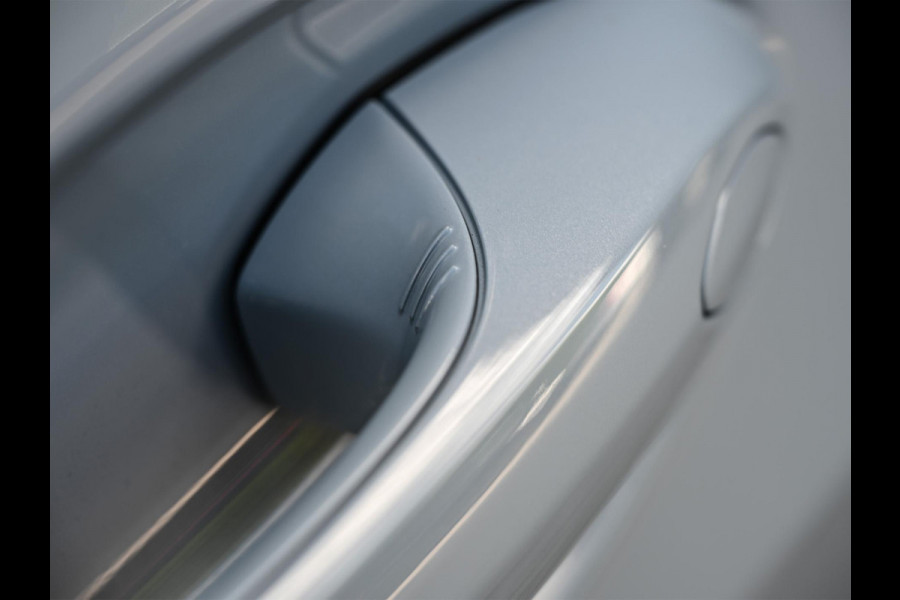 BMW X5 xDrive50e M-Sport Pro | Panoramadak | Active Cruise | Iconic Glow | Harman/Kardon | Memory Seats | Stoel Ventilatie | Head-Up | 360 Camera | Ambient Air | Achterasbesturing | Ambiance Interieur | Soft Close
