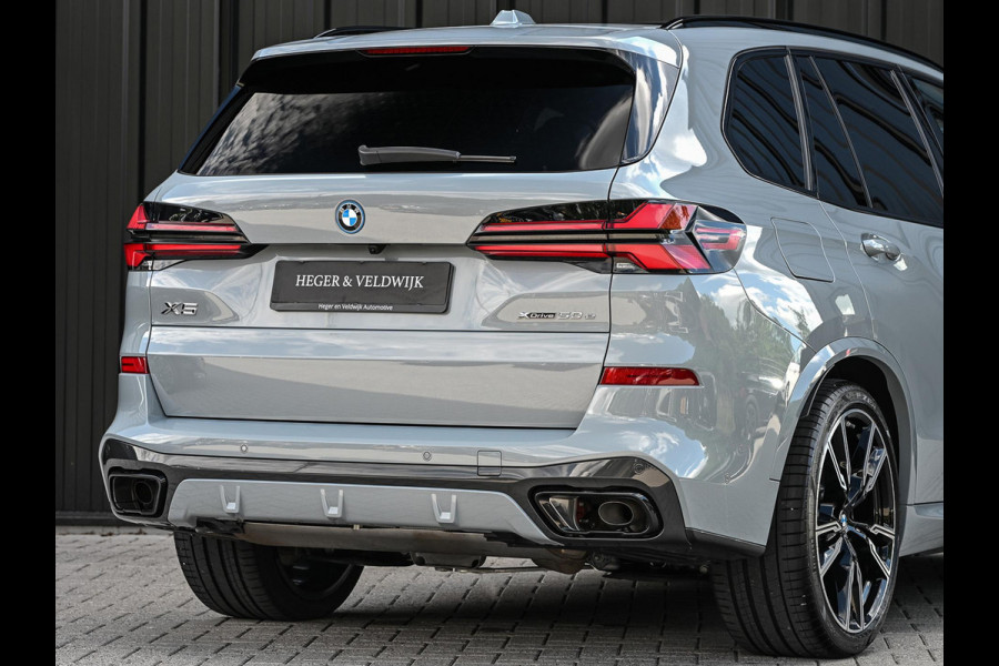 BMW X5 xDrive50e M-Sport Pro | Panoramadak | Active Cruise | Iconic Glow | Harman/Kardon | Memory Seats | Stoel Ventilatie | Head-Up | 360 Camera | Ambient Air | Achterasbesturing | Ambiance Interieur | Soft Close