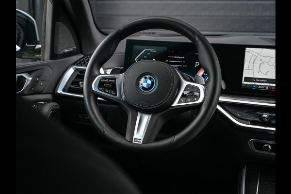 BMW X5 xDrive50e M-Sport Pro | Panoramadak | Active Cruise | Iconic Glow | Harman/Kardon | Memory Seats | Stoel Ventilatie | Head-Up | 360 Camera | Ambient Air | Achterasbesturing | Ambiance Interieur | Soft Close