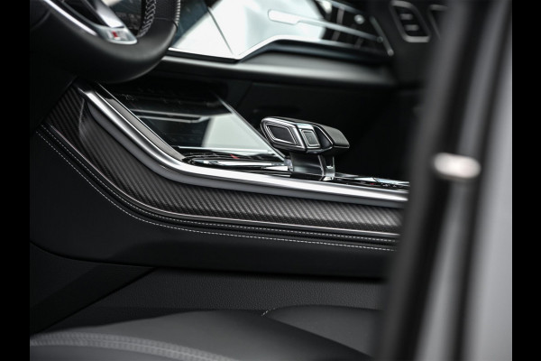 Audi Q8 60 TFSI e quattro Pro Line S Competition | B&O Advanced | Audi Exclusive | 5 Jaar Garantie | Panoramadak | Massage Stoelen | 4 Wiel Besturing | Alcantara hemel | Soft-close | Stoel Ventilatie | Elektr. Trekhaak | Oled Achterlichten | 360 camera |