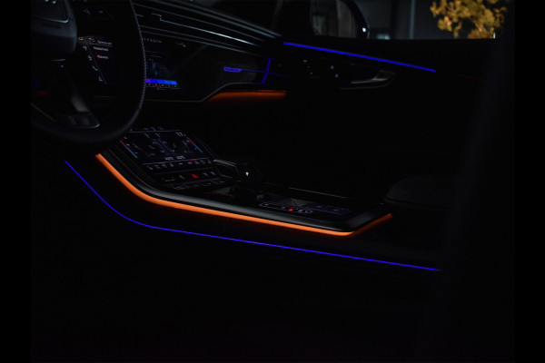 Audi Q8 60 TFSI e quattro Pro Line S Competition | B&O Advanced | Audi Exclusive | 5 Jaar Garantie | Panoramadak | Massage Stoelen | 4 Wiel Besturing | Alcantara hemel | Soft-close | Stoel Ventilatie | Elektr. Trekhaak | Oled Achterlichten | 360 camera |